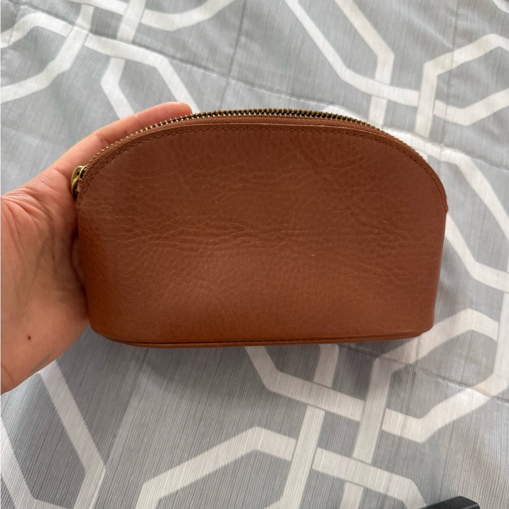 NWT brown pebbled leather makeup bag/catchall